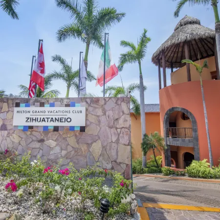 Hilton Grand Vacations Club Zihuatanejo Mexico
