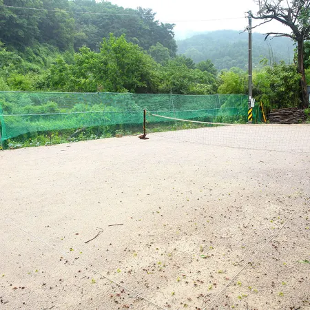 Gyeongju Palms Pension Отели рядом с достопримечательностью «Храм Голгулса»