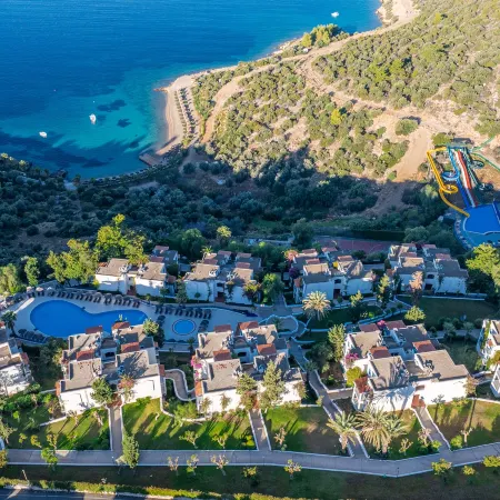 Bodrum Holiday Resort & Spa