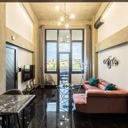Ventiri Lofts - Luxury Penthouse w/ Home Cinema