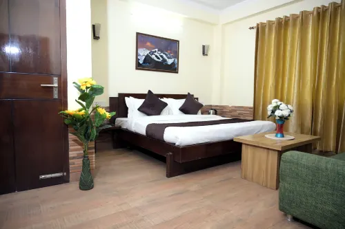Panch Aarohan Hotel King