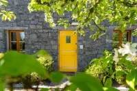 Burren Court Lodge - Apartments