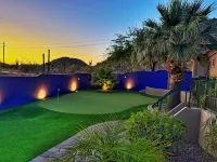 Pickleball Court! +GIANT Pool w/Waterslide! Game Room, Hot Tub, Golf+ - 按摩浴缸