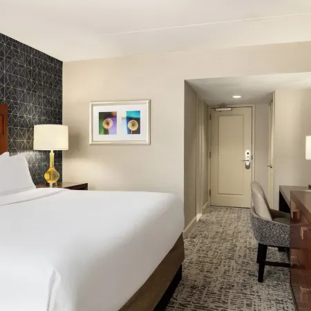 DoubleTree by Hilton Hotel Pittsburgh - Green Tree