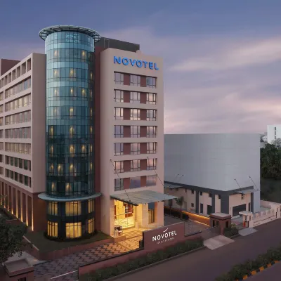 Novotel Lucknow Gomti Nagar โรงแรมใกล้สวนอนุสรณ์อัมเบทกร ลัคนาว