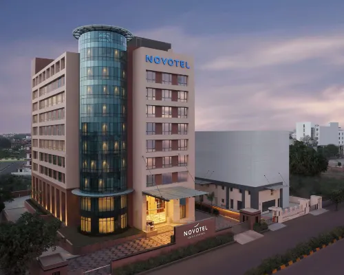 Novotel Lucknow Gomti Nagar Hotels in Lucknow