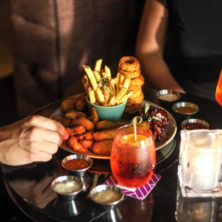 Moxy Ottawa Downtown