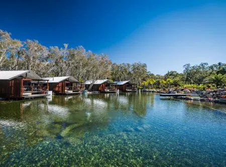 Big4 Sandstone Point Holiday Resort Bribie Island Отели в г. Кабулчер