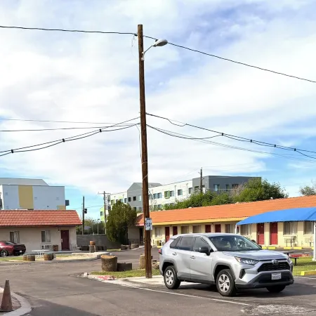 Del Rio Hotel O Near Mesa Downtown