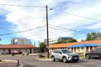 Del Rio Hotel O Near Mesa Downtown - Motels