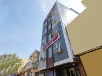 城市客棧飯店 德瓦卡第 13 区附近的飯店