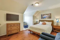 Swim, Golf & Shop: Family Spring Getaway - Condos