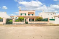 GuestReady - Superb house w/ garden & patio