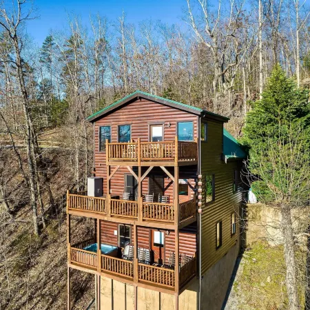 Mtn View Cabin w Hot Tub-game Room Pet Friendly