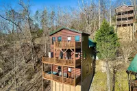 Mtn View Cabin w Hot Tub-game Room Pet Friendly