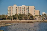 BQ Apolo Hotel - parking