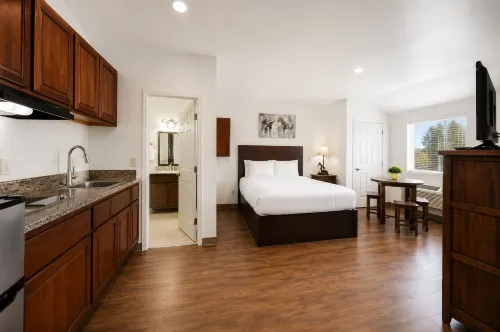 The Resource Inn -Big Lake TX
