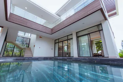 The Palm Nest Cam Ranh Pool Villa Hotels in 
