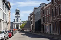 Spacious Verviers City House for 14 Guests - Wifi