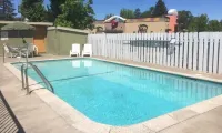 The Woodrose - parking