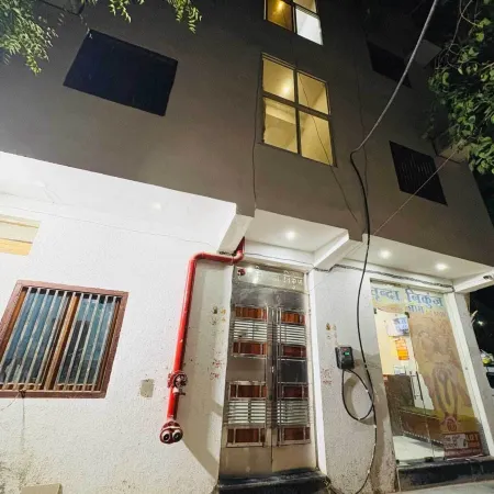 Hotel Vrinda Nikunj Dham