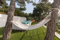 Icarus Luxury Beachfront Villa - Huvilat