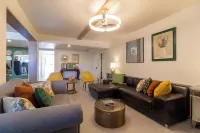 Casa Bugambilias by Villa de La Rosa - بيت ضيافة