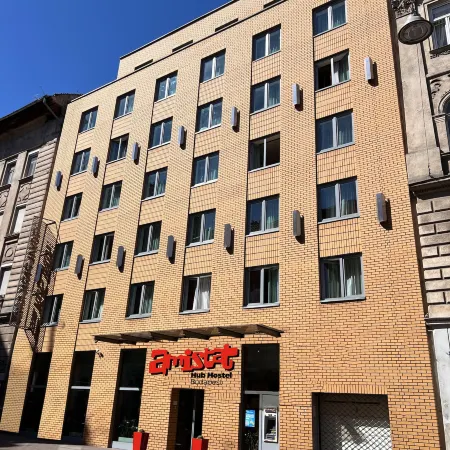 AMISTAT Hub Hostel Budapest