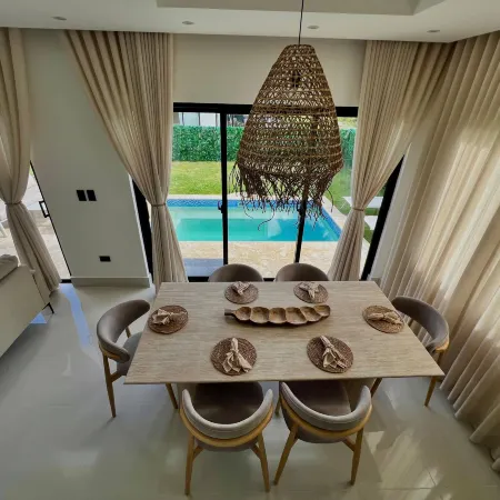 Welcome to Villa Lina