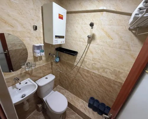 Victoria Inn Rooms Photos
