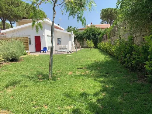 Villa Aurea - in Full Relaxation - Air-Conditioned - Wi-fi - Kitchens
