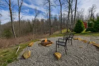 Plum Crazy: Frenchburg Cabin on 1 Acre