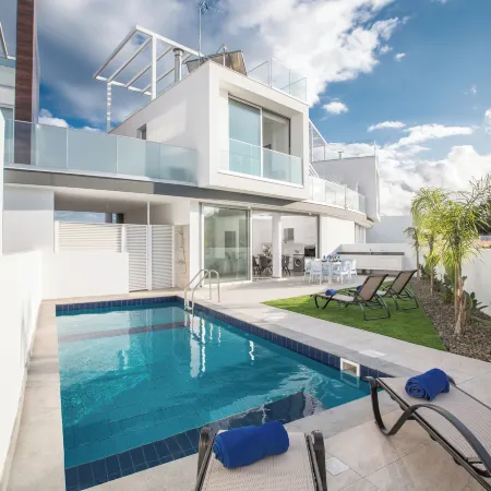 Villa Prol24,Brand New 2Bdr Protaras Villa with Pool,Close to Fig Tree Bay Beach