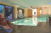 Hotel Europa - Beach