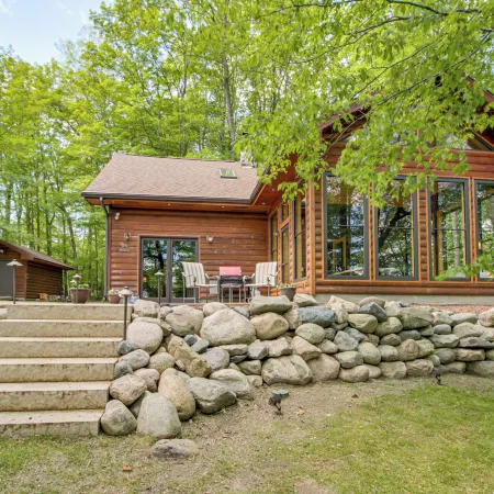 Waterfront Cabin on Trout Lake w/ Private Dock!