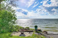 Sunset Views & Deck: Lake Champlain Cottage! - 3-Star