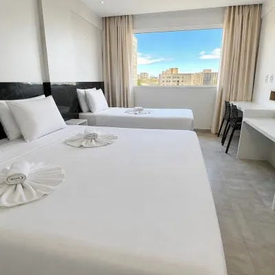 Atlas Beach Hotel Hotels near Sabiaguaba Beach