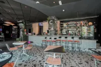 Ibis Martigues - bar