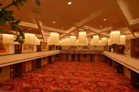 Mukundra Sarovar Premiere Kota - bar