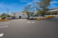 Vista Inn - parking