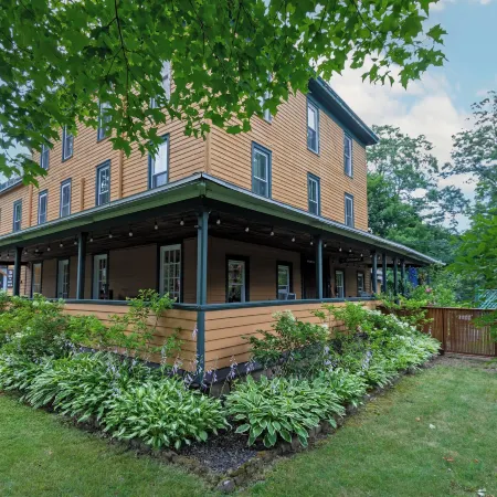 The Woodbine Inn