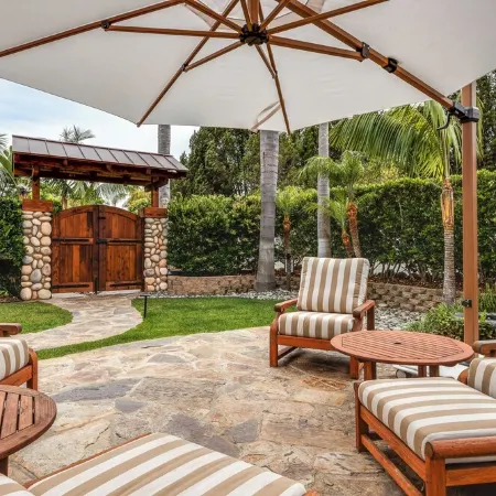 Plantation Beach Cottage - Historic Encinitas Walking District