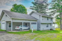 Lakefront Gloversville Home w/ Beach + Dock! - 3-Star