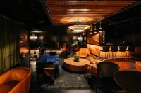 The Trail Hotel - bar