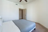 PlanURstay -Houston Downtown- 1BR & 1BTH - Private Pool