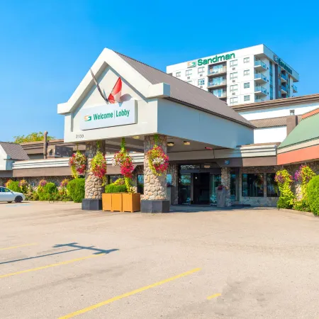 Sandman Hotel & Suites Kelowna