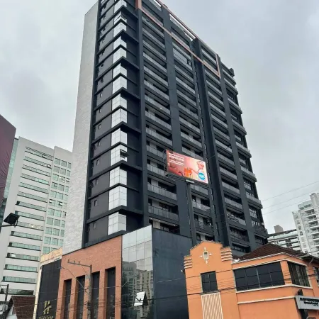 AP. DUPLEX NO CENTRO DE JOINVILLE