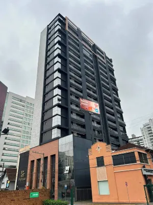 AP. DUPLEX NO CENTRO DE JOINVILLE - 2 étoiles