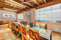 Clarion Inn - breakfast