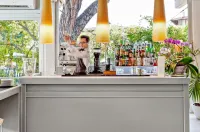 Italiana Hotels Florence - Bar